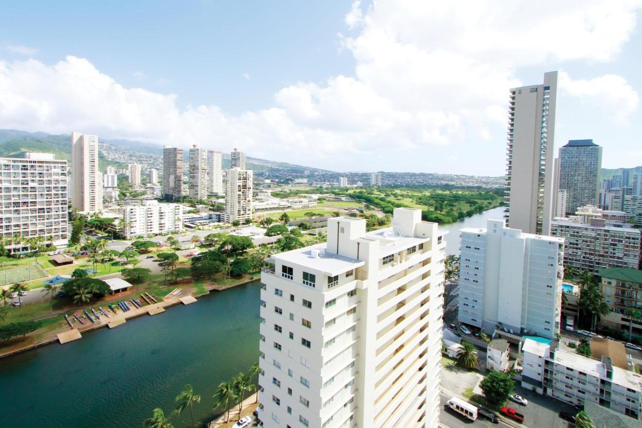Wyndham Vacation Resorts Royal Garden At Waikiki Honolulu Exterior photo